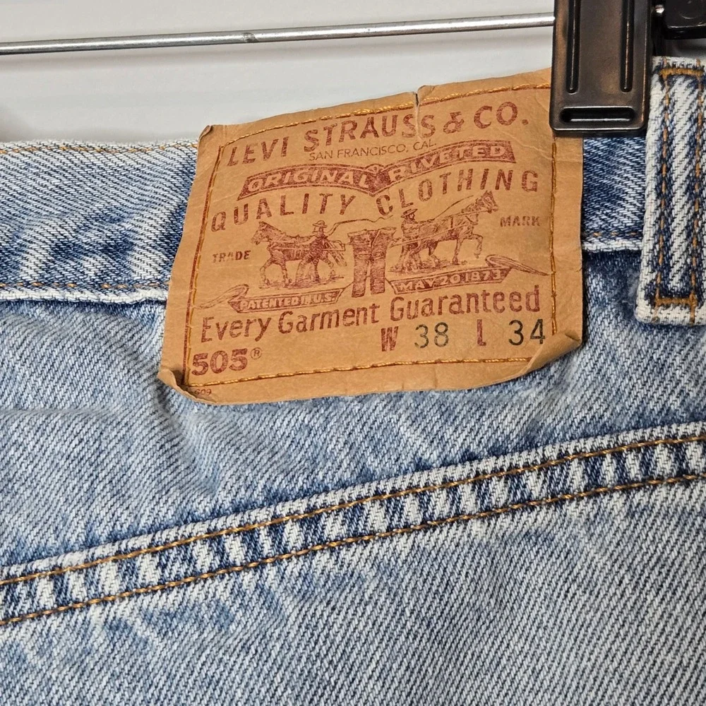 Levi's 505 Regular‎ Fit Jeans 38x34 Light Wash Vintage Y2K 2001 Denim Blue